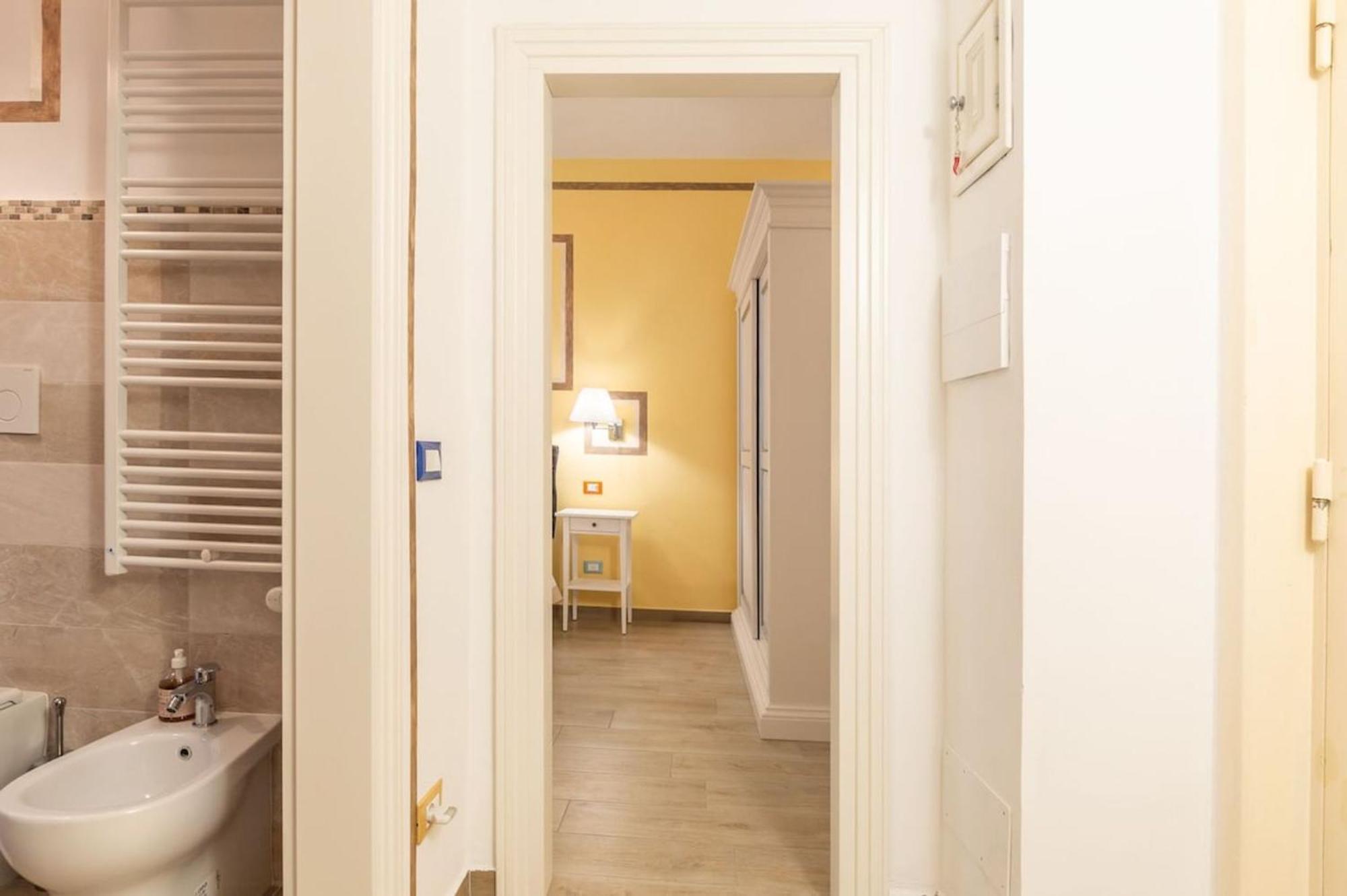 Romantic In Downtown Apartment Florenz